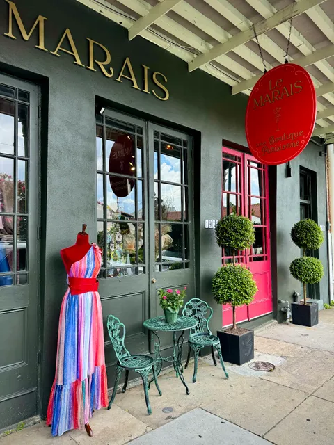 Le Marais, une Boutique Parisienne