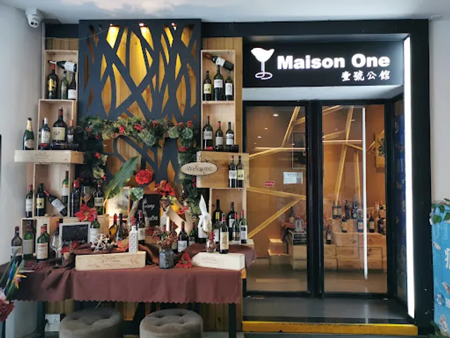 Maison One