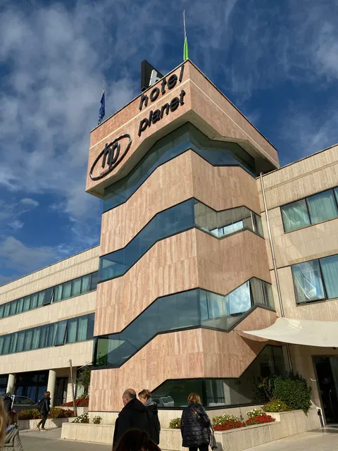 Hotel Planet