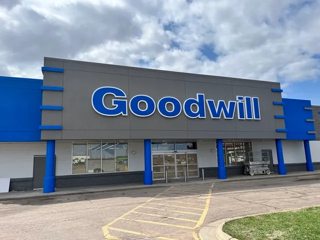 Goodwill - Retail Store