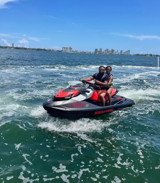 Jet ski, Slingshot, Golf Carts, Atv, Jet Car - Jet Ski & Slingshot Rentals South Beach - Miami Beach