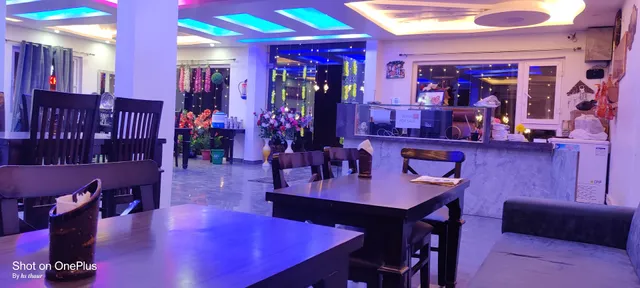 Baakhli Guest House And Restaurant