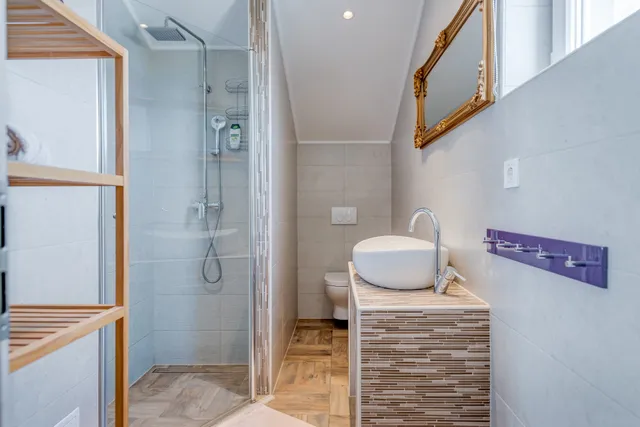 Summer Orchid - Spacious Duplex By The Beach