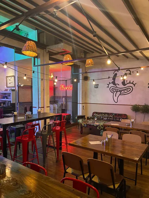 F* Smashing Cholargos