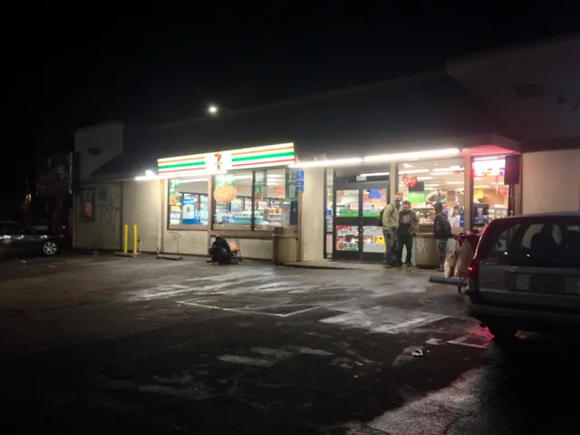 7-Eleven