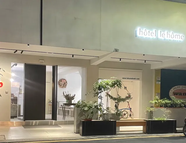 Yomi Hotel
