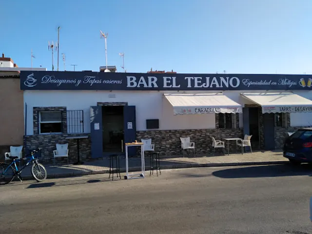 El Tejano Cafe/bar
