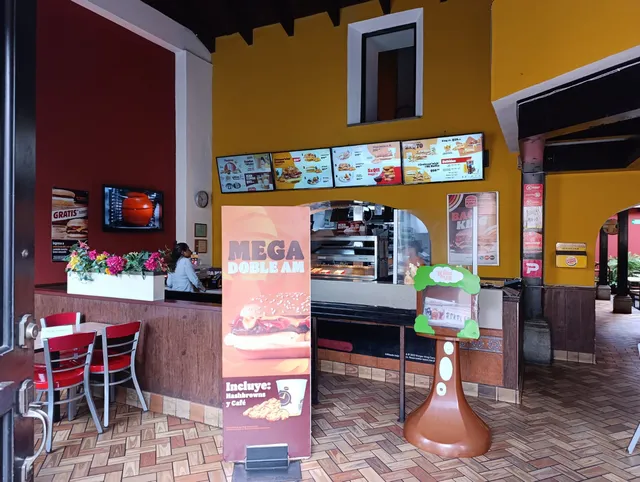 Burger King • Antigua Guatemala