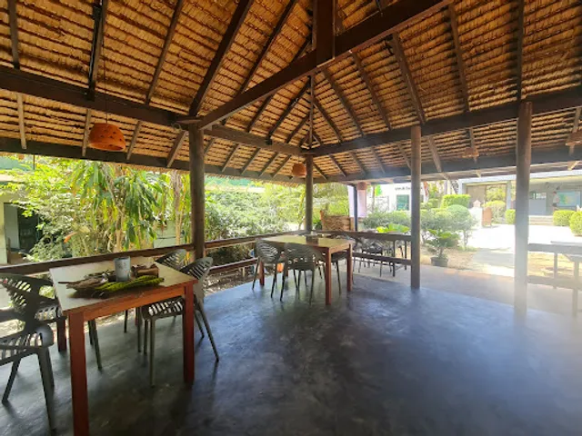 Canopy Pizzeria Bar&Cafe