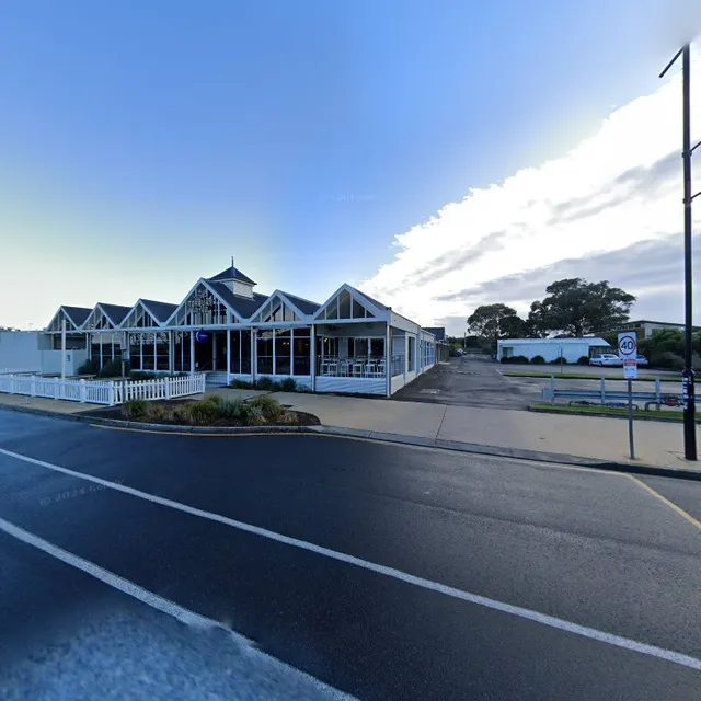 Restaurant @ Torquay Hotel