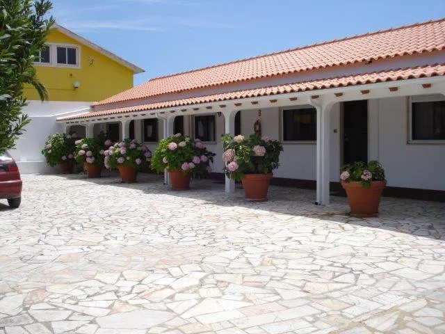 Lobateira Villas Alojamentos Unipessoal Lda.