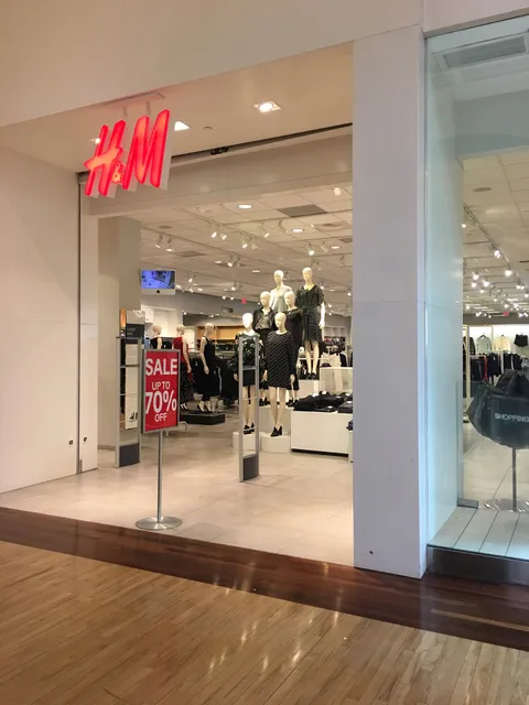 H&M