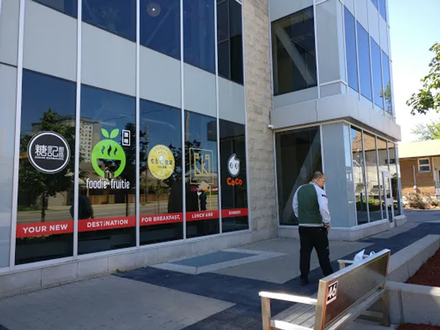 CoCo Fresh Tea & Juice