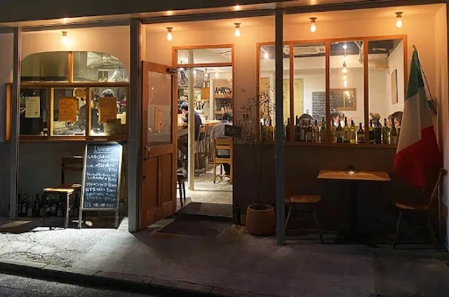 イタリア料理とナチュラルワイン Oliveira