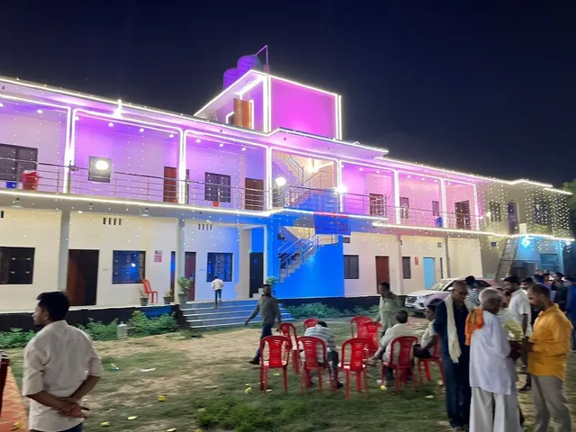 Madhur Kunj Guest House Pick and Drop