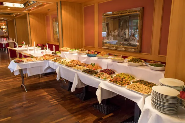 Cana Restaurant & Catering