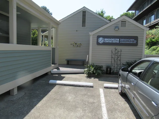 Brooklyn Center Suites