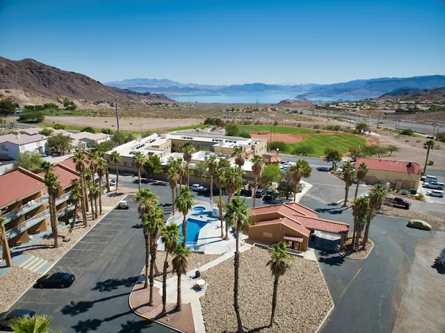 Lake Mead Inn
