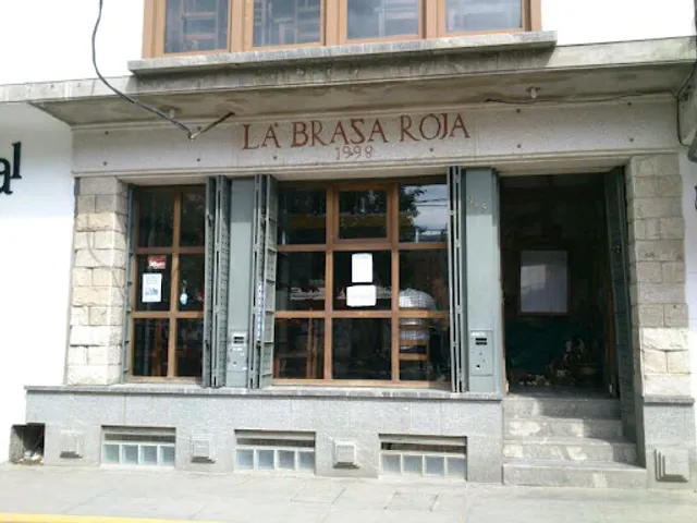 La Brasa Roja