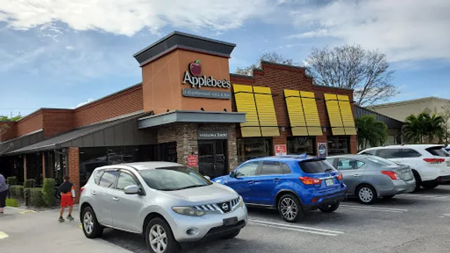 Applebee's Grill + Bar