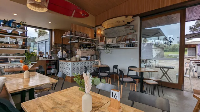 Butterbox Cafe Long Reef Beach