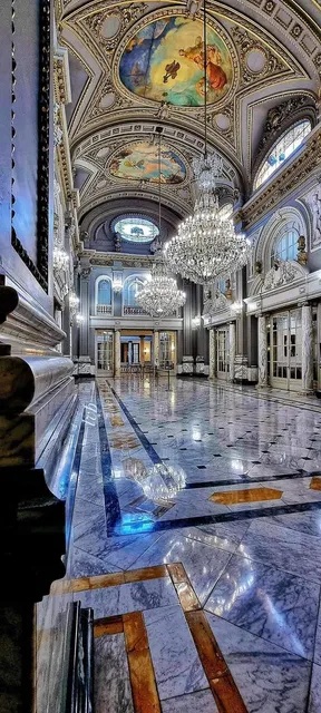 Salón de Cristal