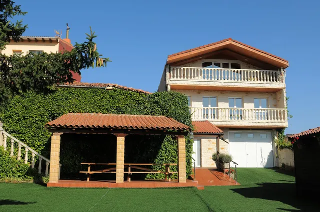 Alojamiento rural en Soria La Hiedra