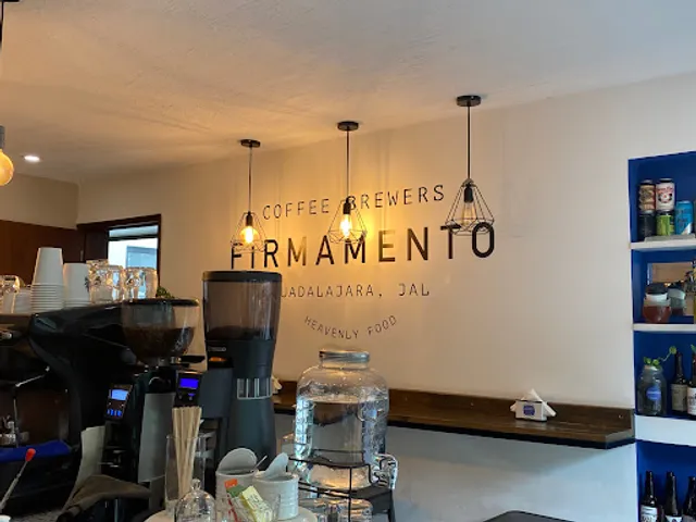 Firmamento Coffee Brewers . Café