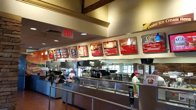 Braum's Ice Cream & Dairy Store