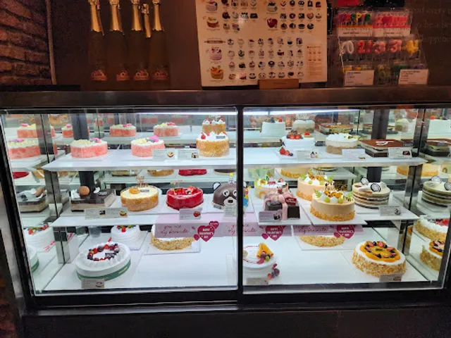 TOUS les JOURS - Ba Tháng Hai