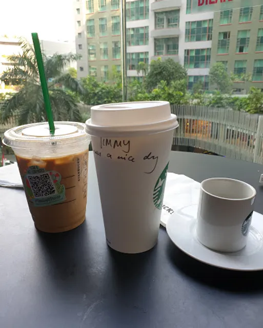 Starbucks Tunjungan Plaza 6