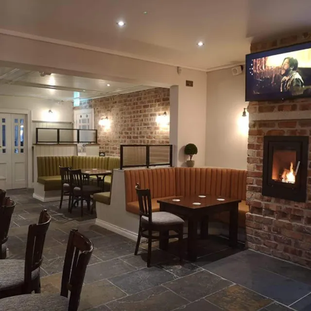 The Barn Bar & Country Kitchen