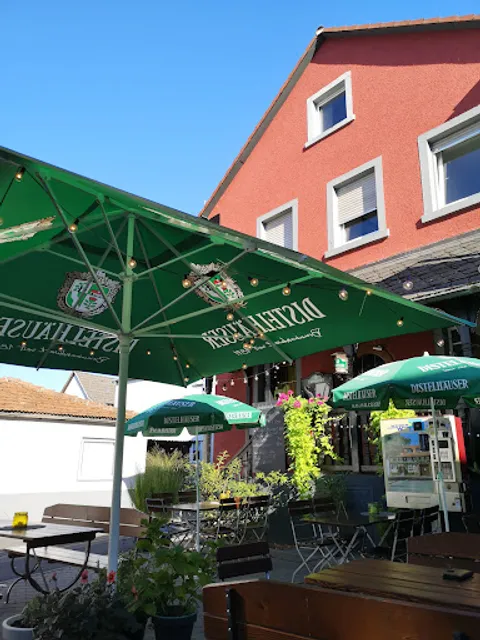 Gaststätte "Old Church"