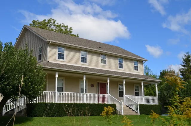 Old Town Country Landing Bed & Breakfast