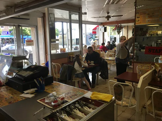 Garden Cafe & Restaurant