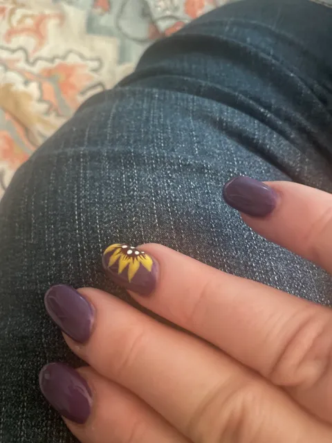 L.A. Nails
