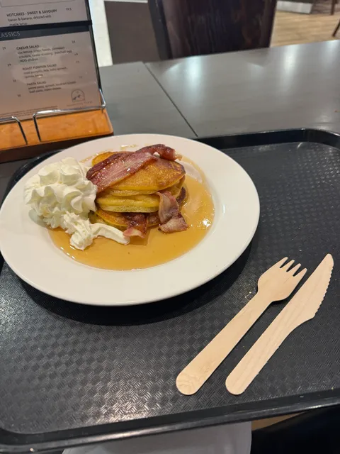 Mountain View Cafe & Bar- International Departures