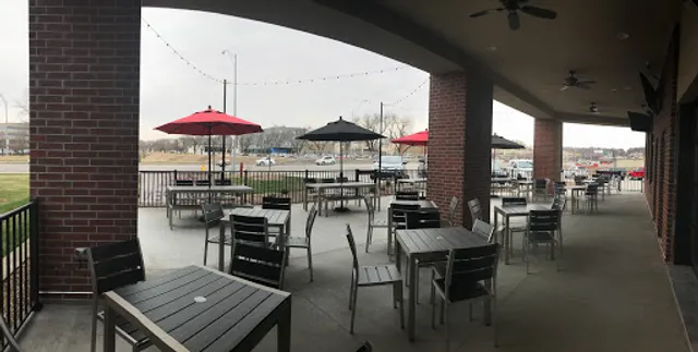 Legends Patio Grill and Bar - Aksarben