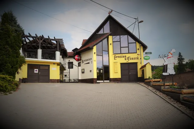 Pension U Faustů, Křtiny