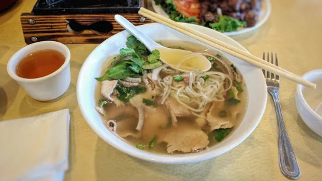 Phở Vietnam Restaurant
