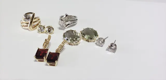 Quintanilla Jewelers Inc