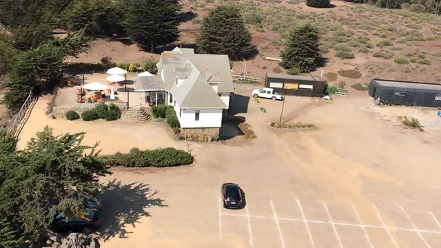 Hostal Quiriyuca Sur y Estacionamiento