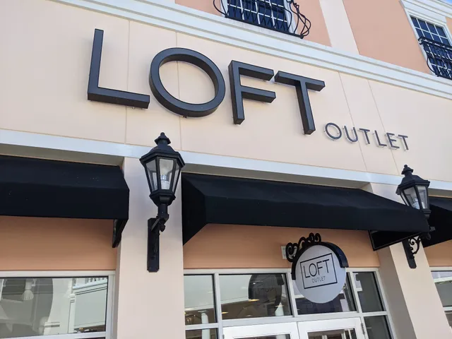 LOFT Outlet