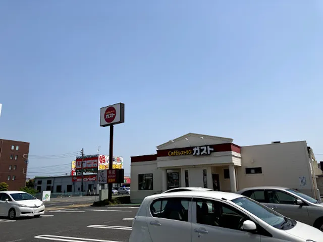 ガスト 深谷店