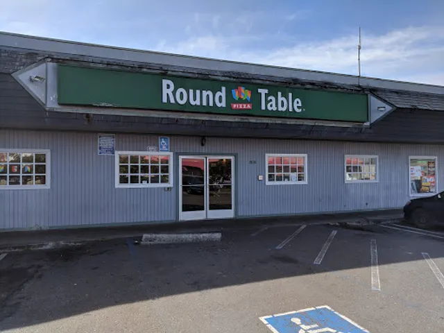 Round Table Pizza