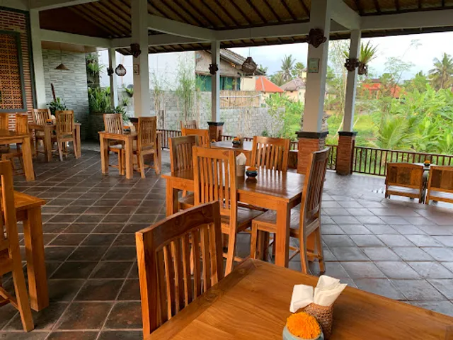 Lemongrass Bisma Warung