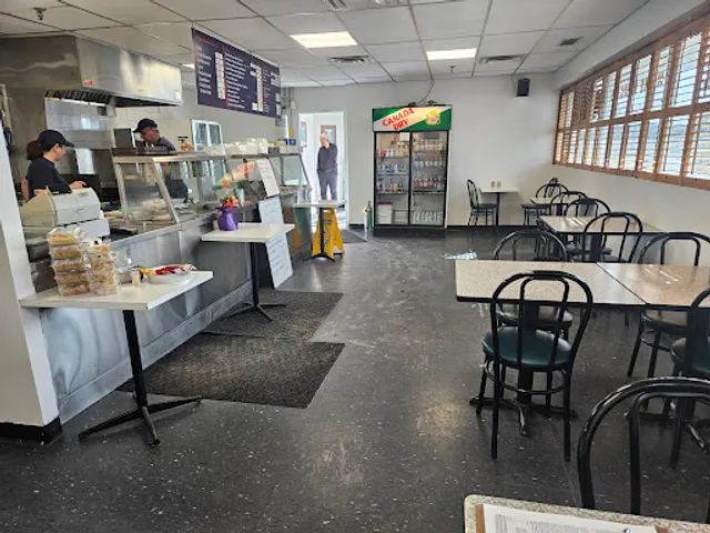 Parkway cafe and Restaurant