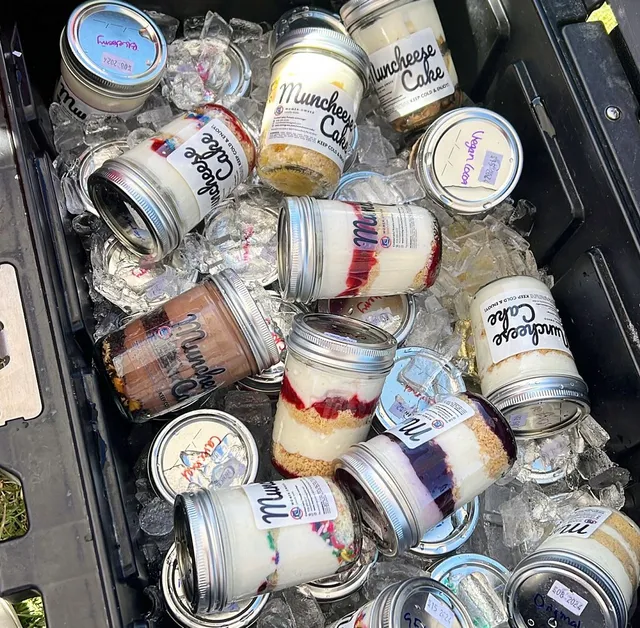 Sams Stop and Shop Farmers Market