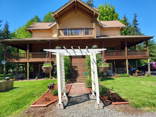 Carbon Country's Shady Rest