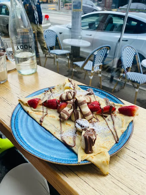 Awa French Crêperie & Café